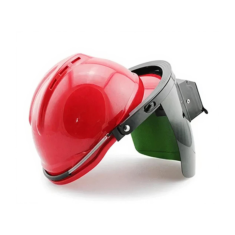 Kypärään kiinnitettävä automaattisesti mattainen hitsausmaski